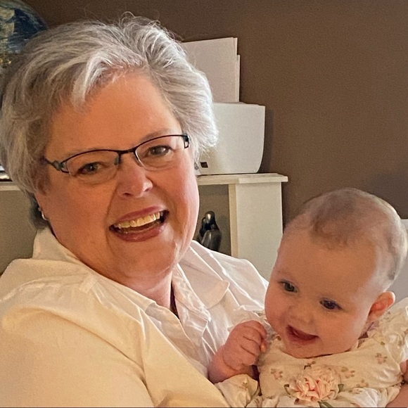 Meet your Posher, Deanna d - Picture 2 of 2